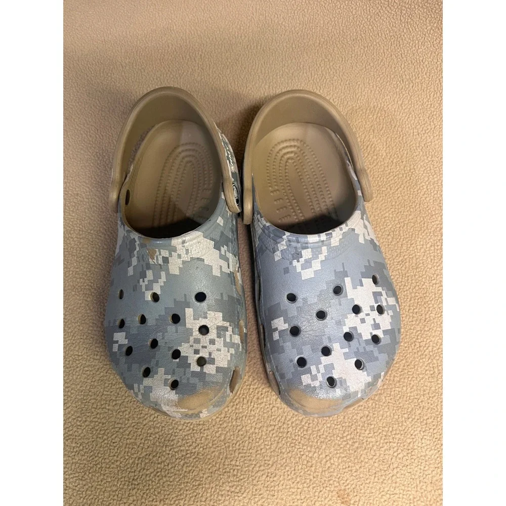 Crocs Classic Clog US Army Strong Digital Camo Gre Military Shoes Kids M1 W3